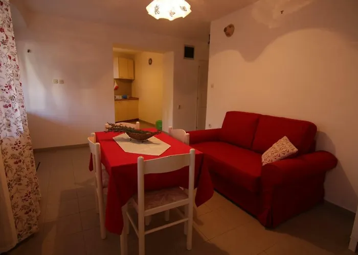 App With A Lovely Patio Appartement