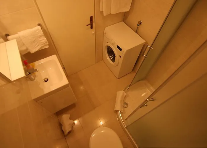 Appartement App With A Lovely Patio Mali Lošinj