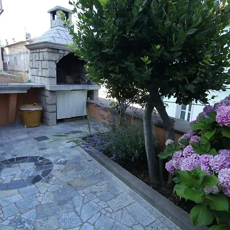 App With A Lovely Patio Mali Losinj